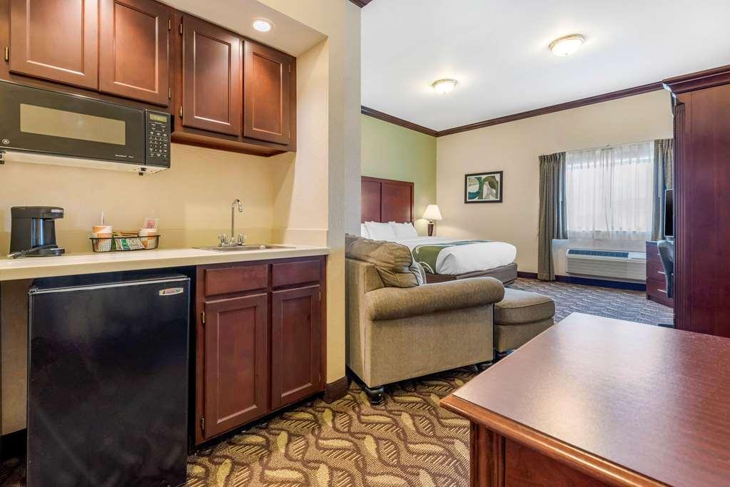 Quality Inn & Suites Zanesville Habitación foto